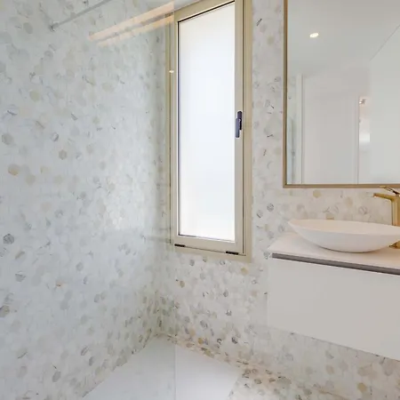 فيلة Akivillas Maple