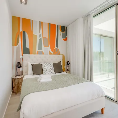 فيلة Akivillas Maple