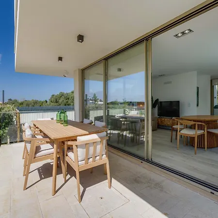 فيلة Akivillas Maple